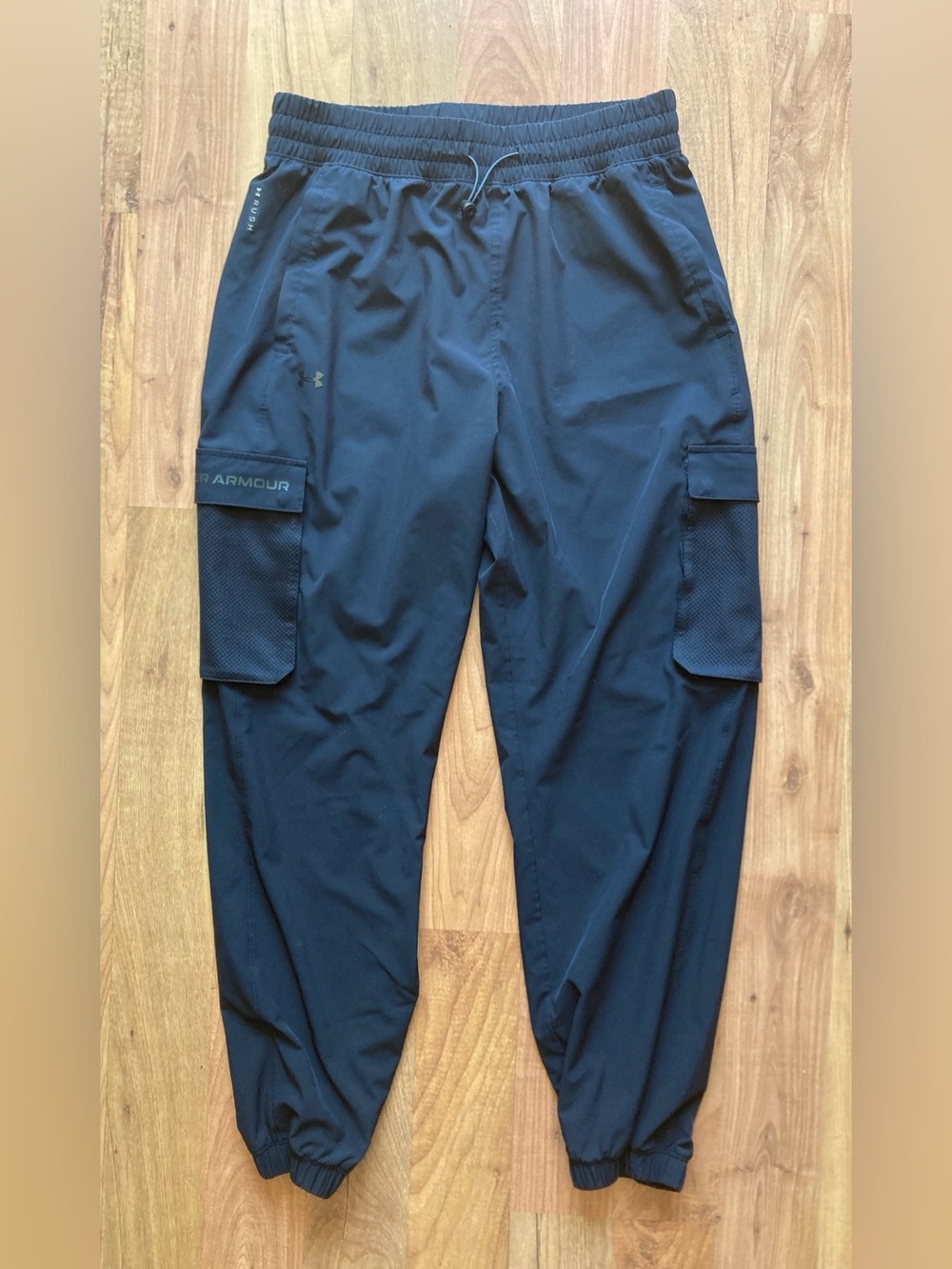 Under Armour Celliant Rush Mens Medium Lined Black Cargo Pants Joggers